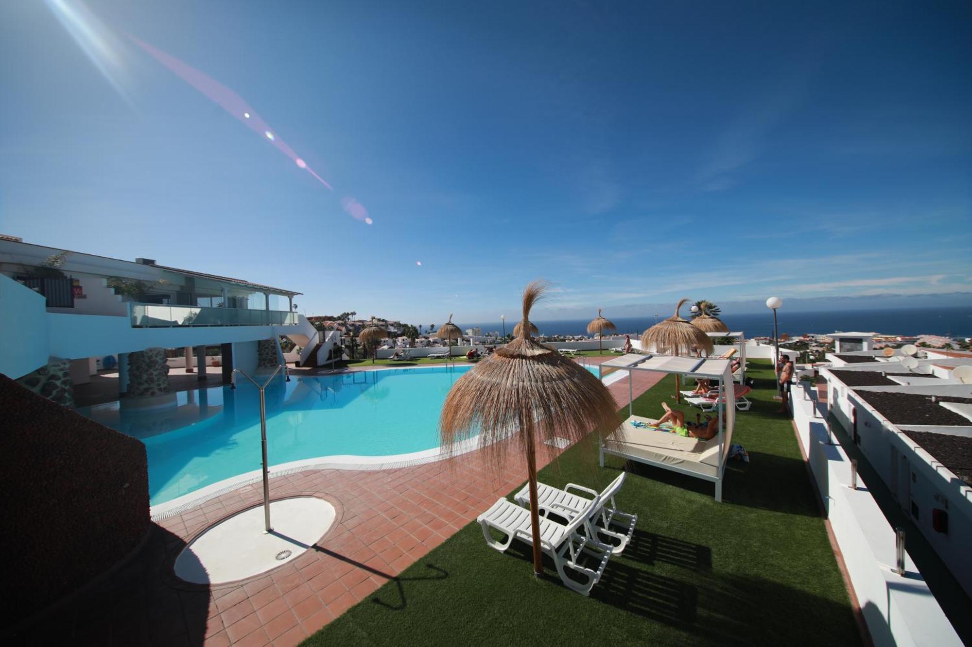 Apartments Island Village Heights Costa Adeje  Exterior foto